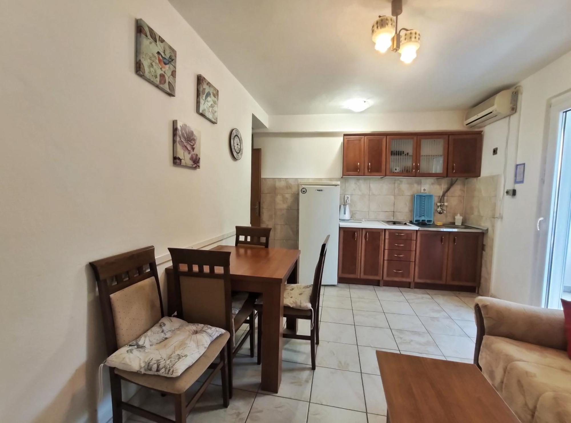 Apartments Gvozdenovic Petrovac Номер фото