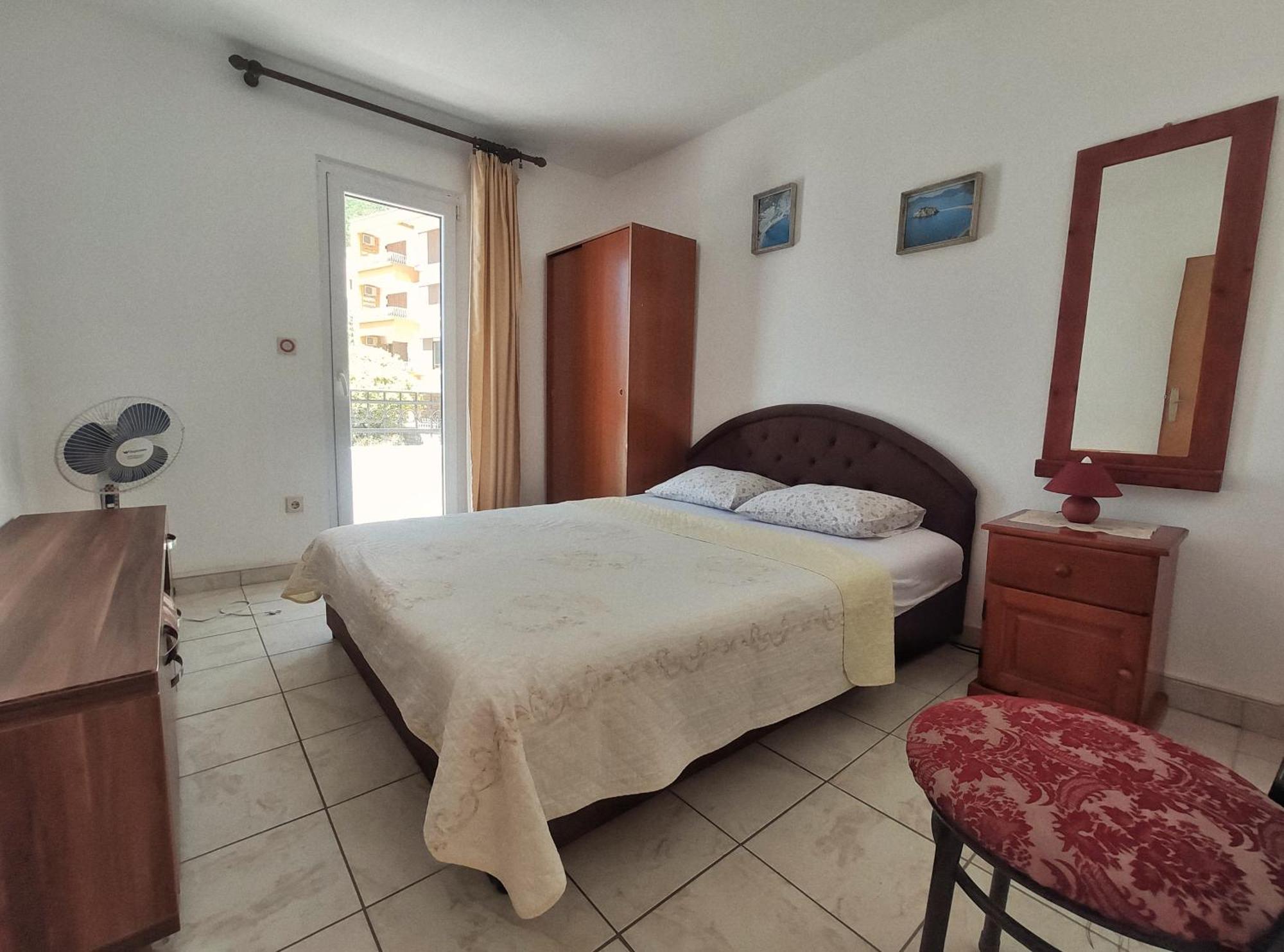 Apartments Gvozdenovic Petrovac Номер фото